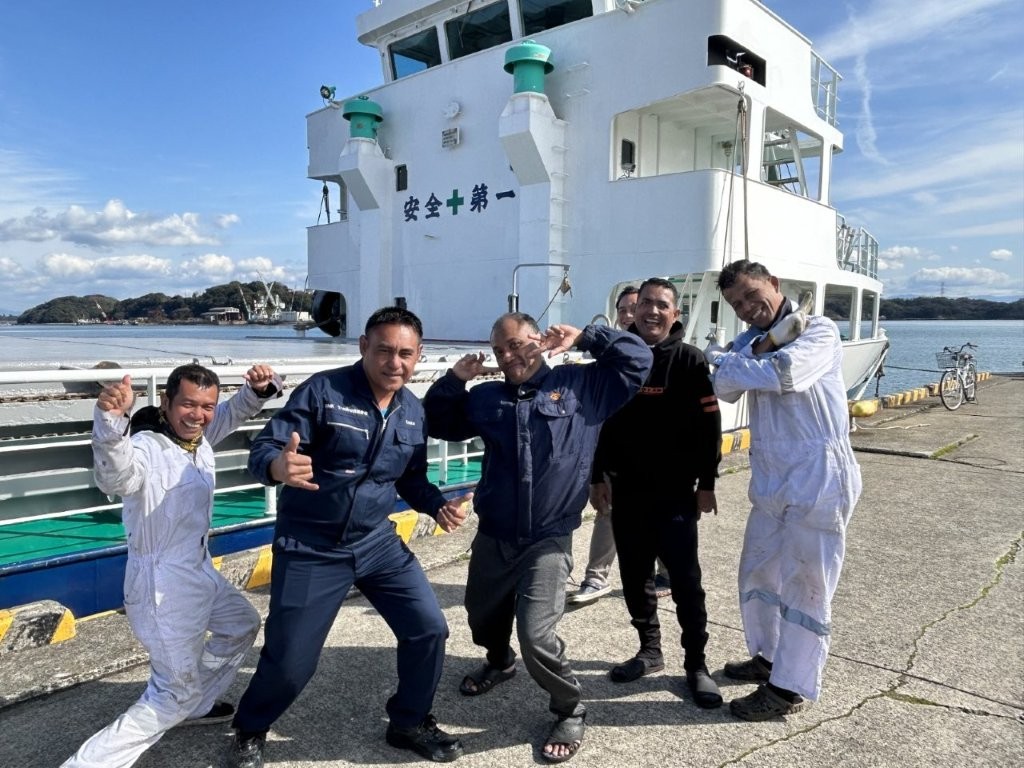 TITAN Crew 1